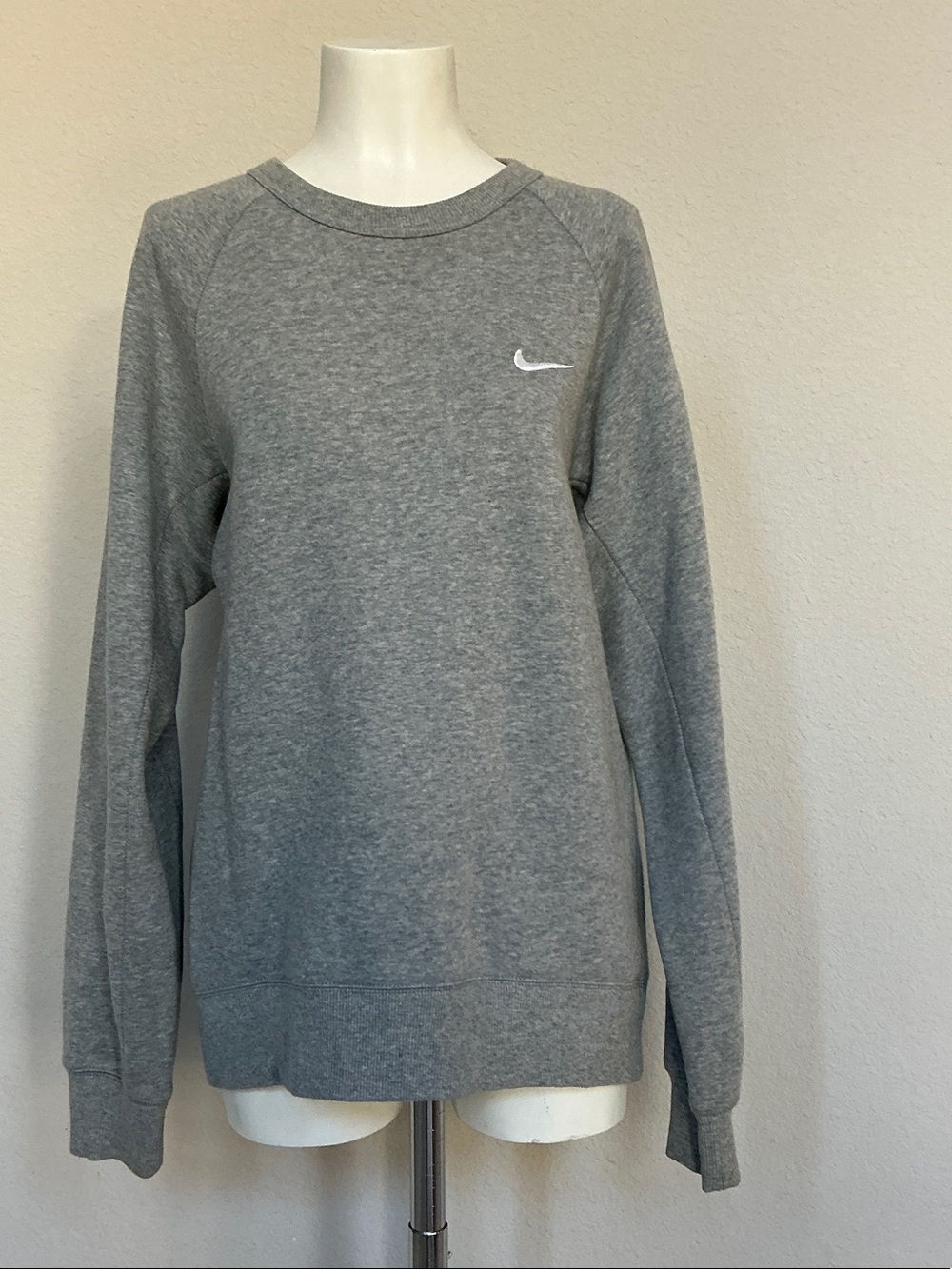 Nike SB Gray Crewneck Sweatshirt